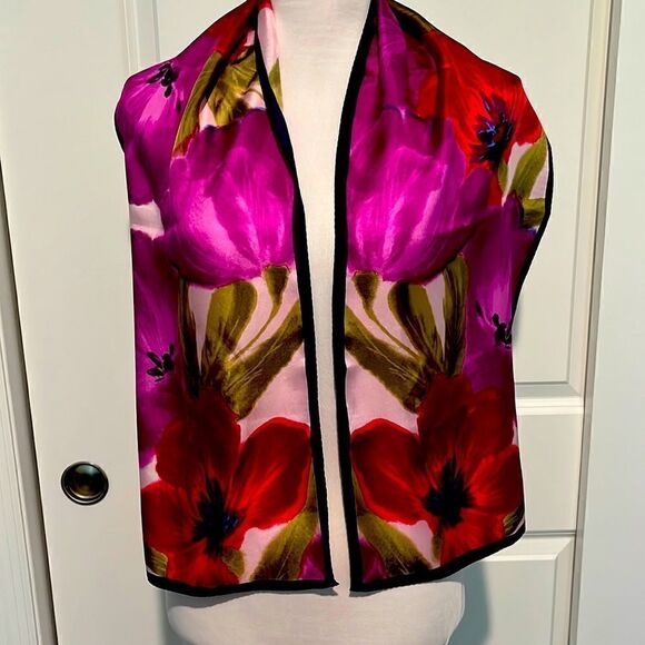 Adrienne Landau Studio VTG Floral Scarf Black Trim Magenta and Red - Picture 1 of 5